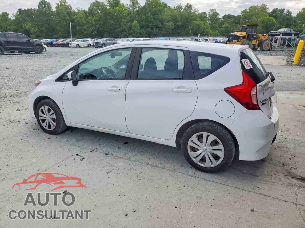 NISSAN VERSA 2017 - 3N1CE2CP8HL358144