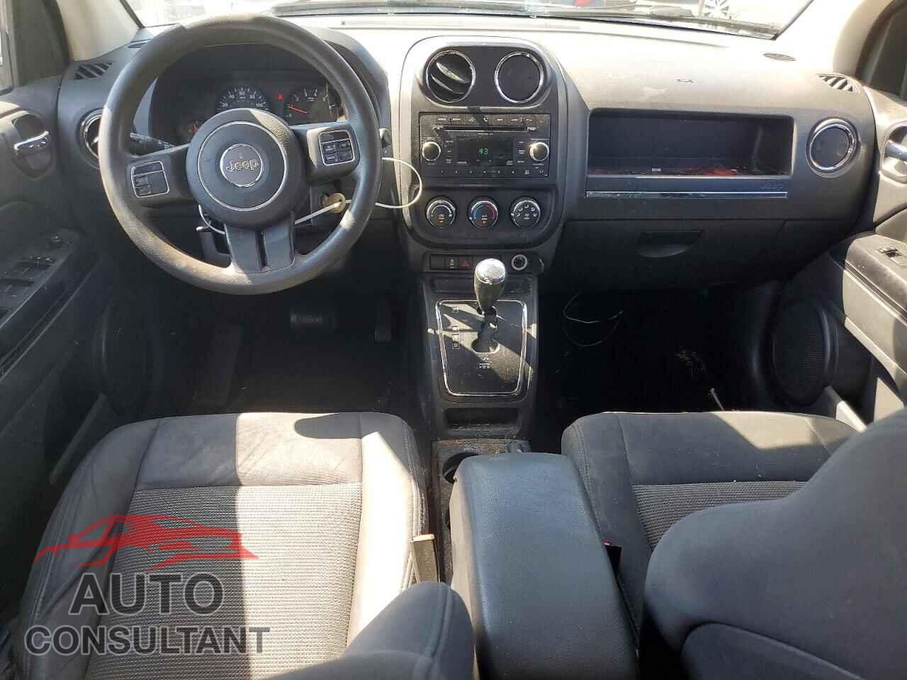 JEEP COMPASS 2011 - 1J4NT1FA0BD290376