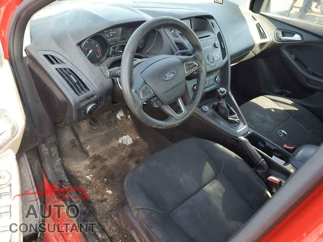 FORD FOCUS 2016 - 1FADP3F2XGL367347