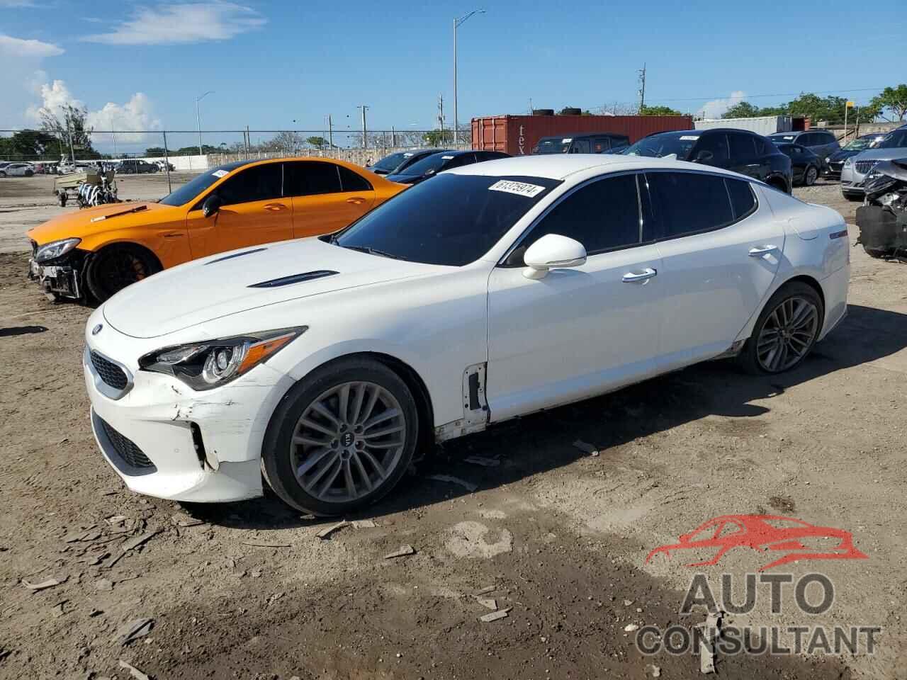 KIA STINGER 2018 - KNAE15LAXJ6024497