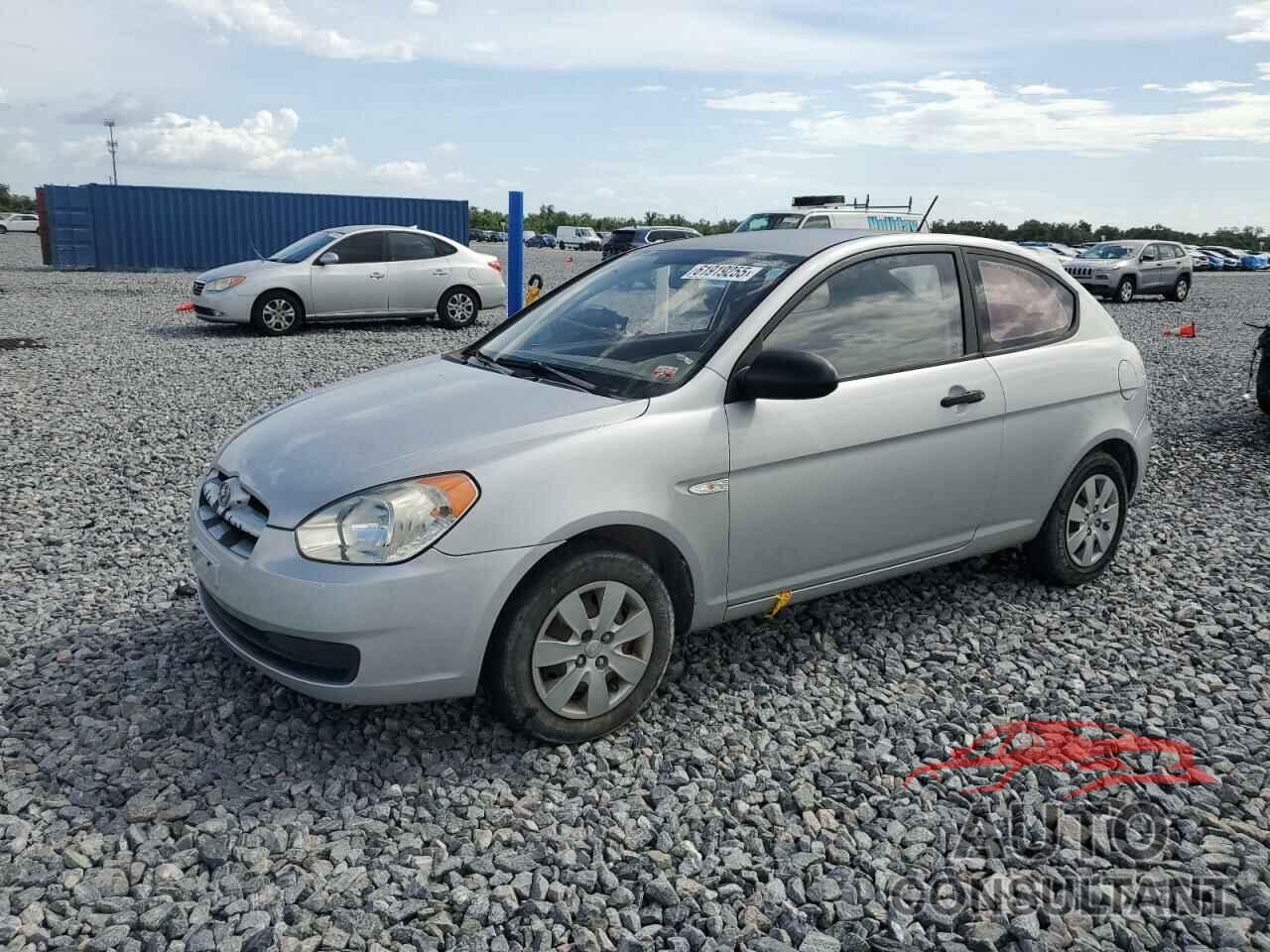 HYUNDAI ACCENT 2009 - KMHCM36C69U121900