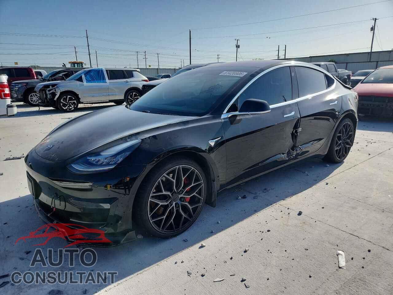 TESLA MODEL 3 2018 - 5YJ3E1EB6JF074041