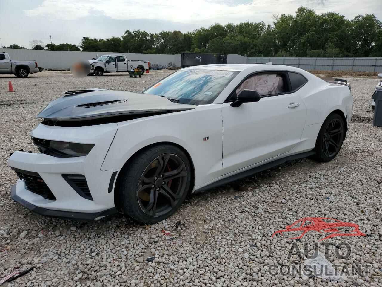 CHEVROLET CAMARO 2018 - 1G1FE1R78J0178959