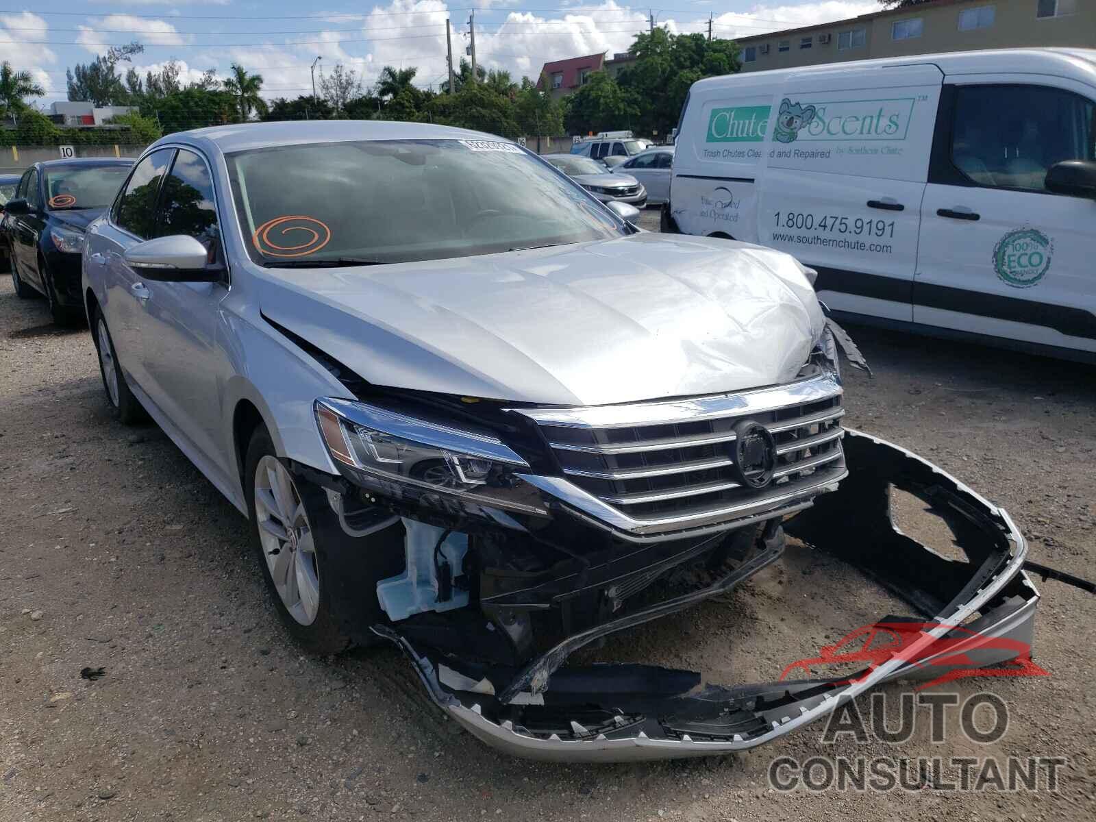 VOLKSWAGEN PASSAT 2020 - 1VWSA7A3XLC024829