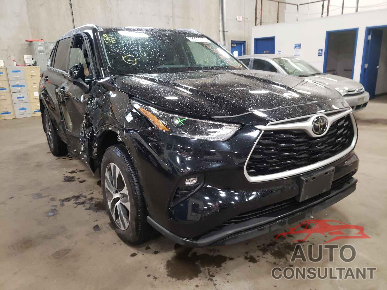 TOYOTA HIGHLANDER 2021 - 5TDGZRBH4MS095029