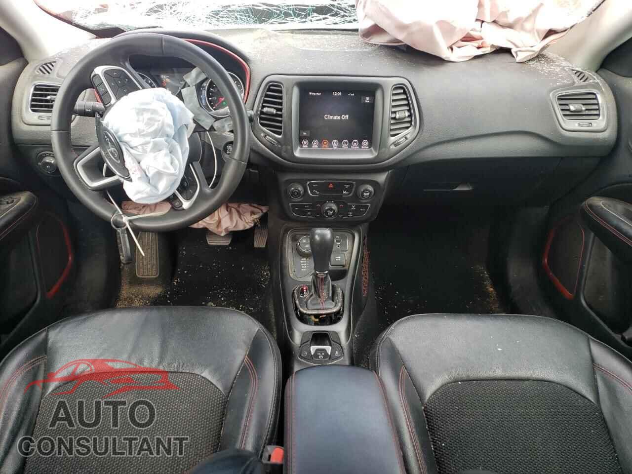 JEEP COMPASS 2021 - 3C4NJDDB8MT520381