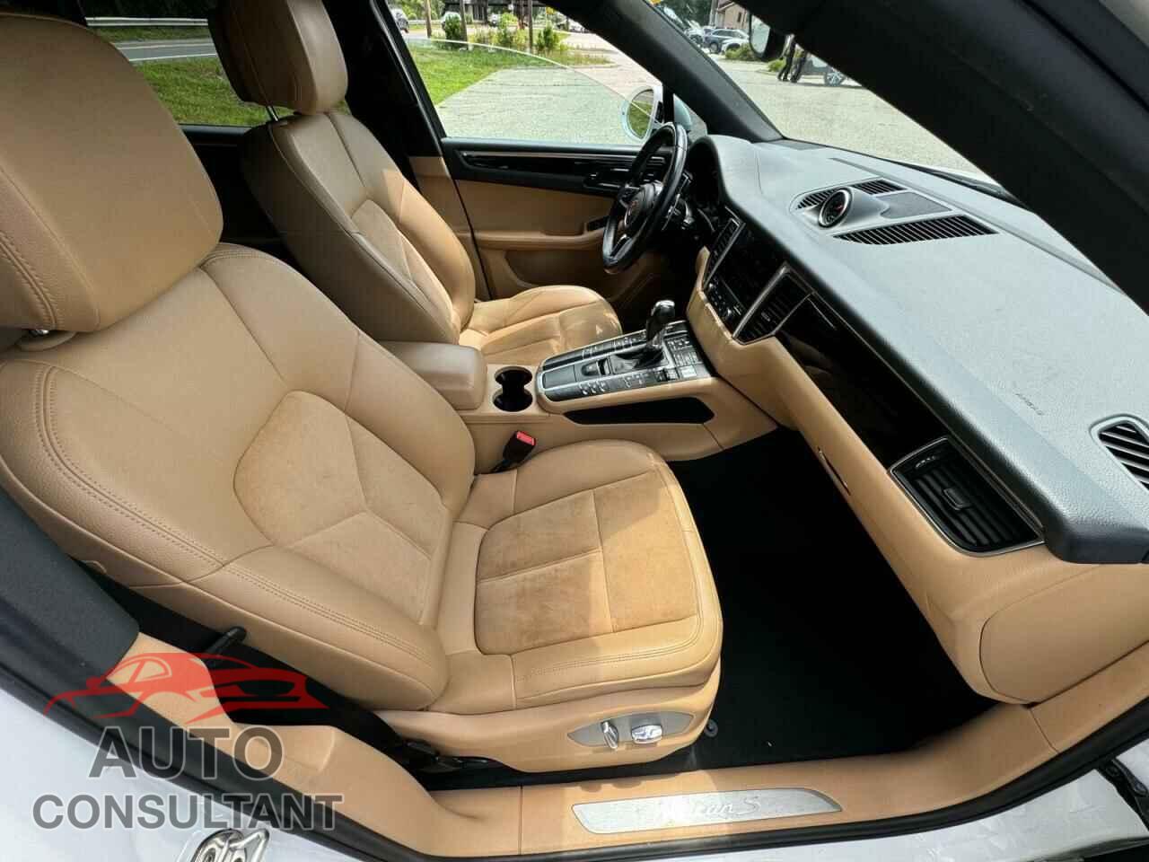 PORSCHE MACAN 2018 - WP1AB2A53JLB31409