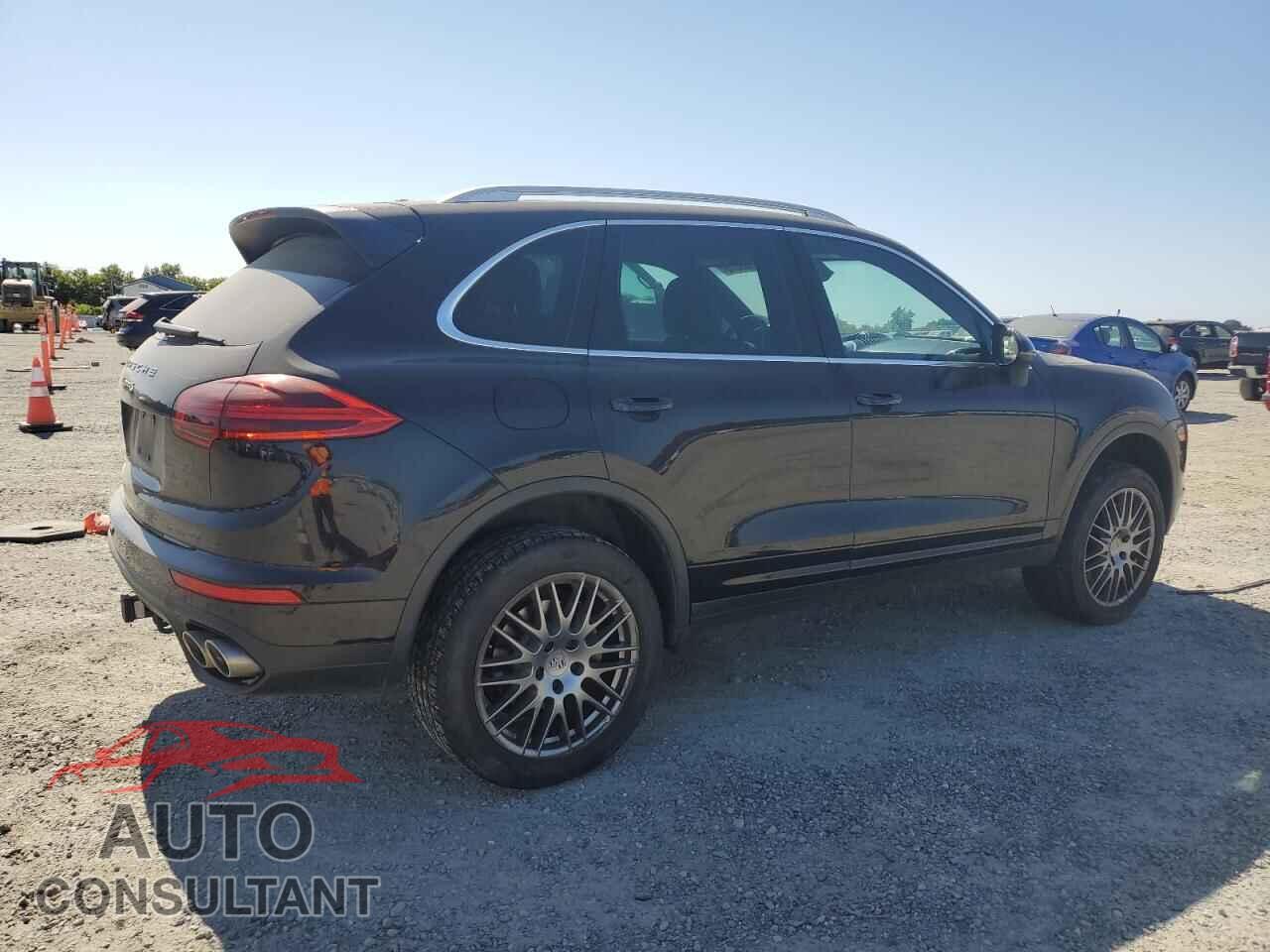 PORSCHE CAYENNE 2016 - WP1AB2A23GLA96711