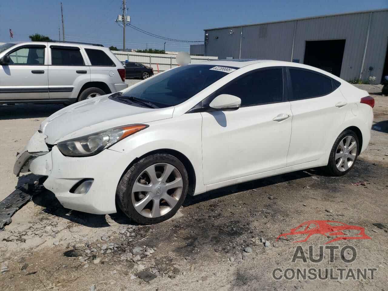 HYUNDAI ELANTRA 2013 - 5NPDH4AE5DH449100