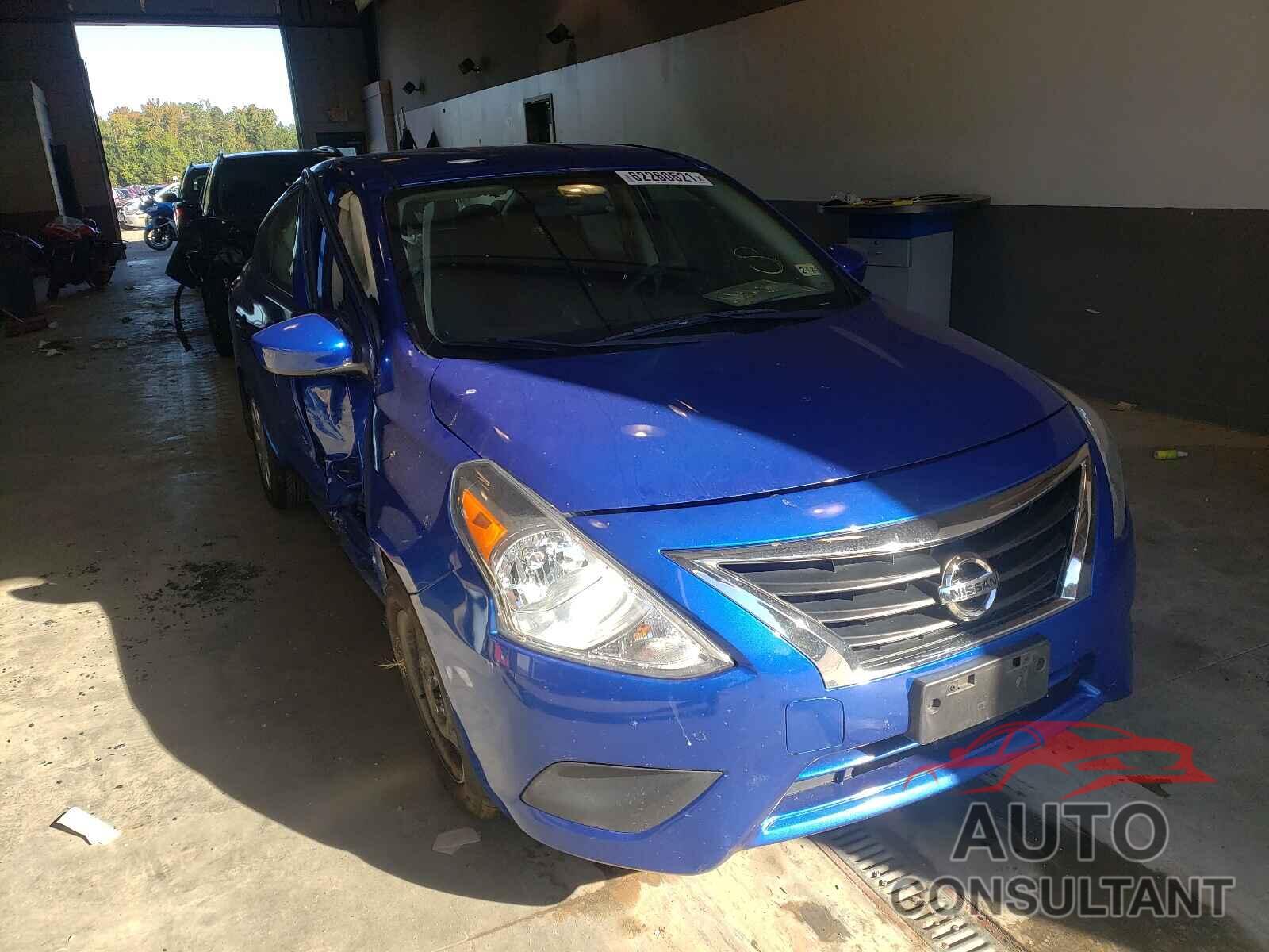 NISSAN VERSA 2017 - 3N1CN7AP6HL898589