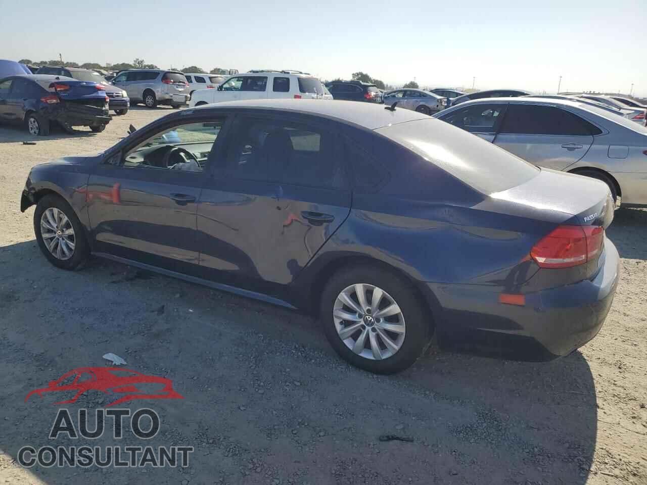 VOLKSWAGEN PASSAT 2012 - 1VWAP7A39CC018899