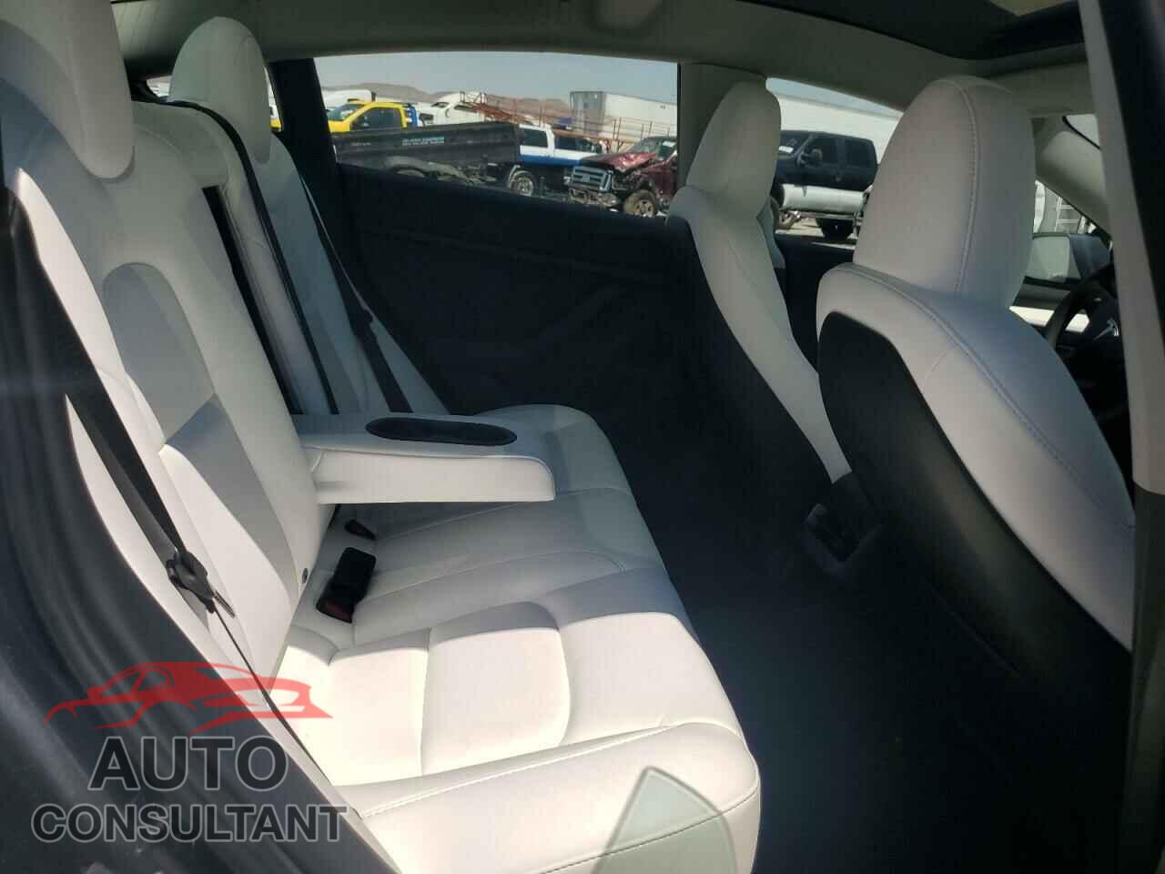 TESLA MODEL 3 2023 - 5YJ3E1EB7PF676407
