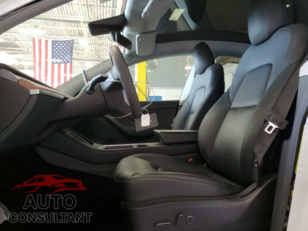 TESLA MODEL Y 2022 - 7SAYGDEF0NF455042