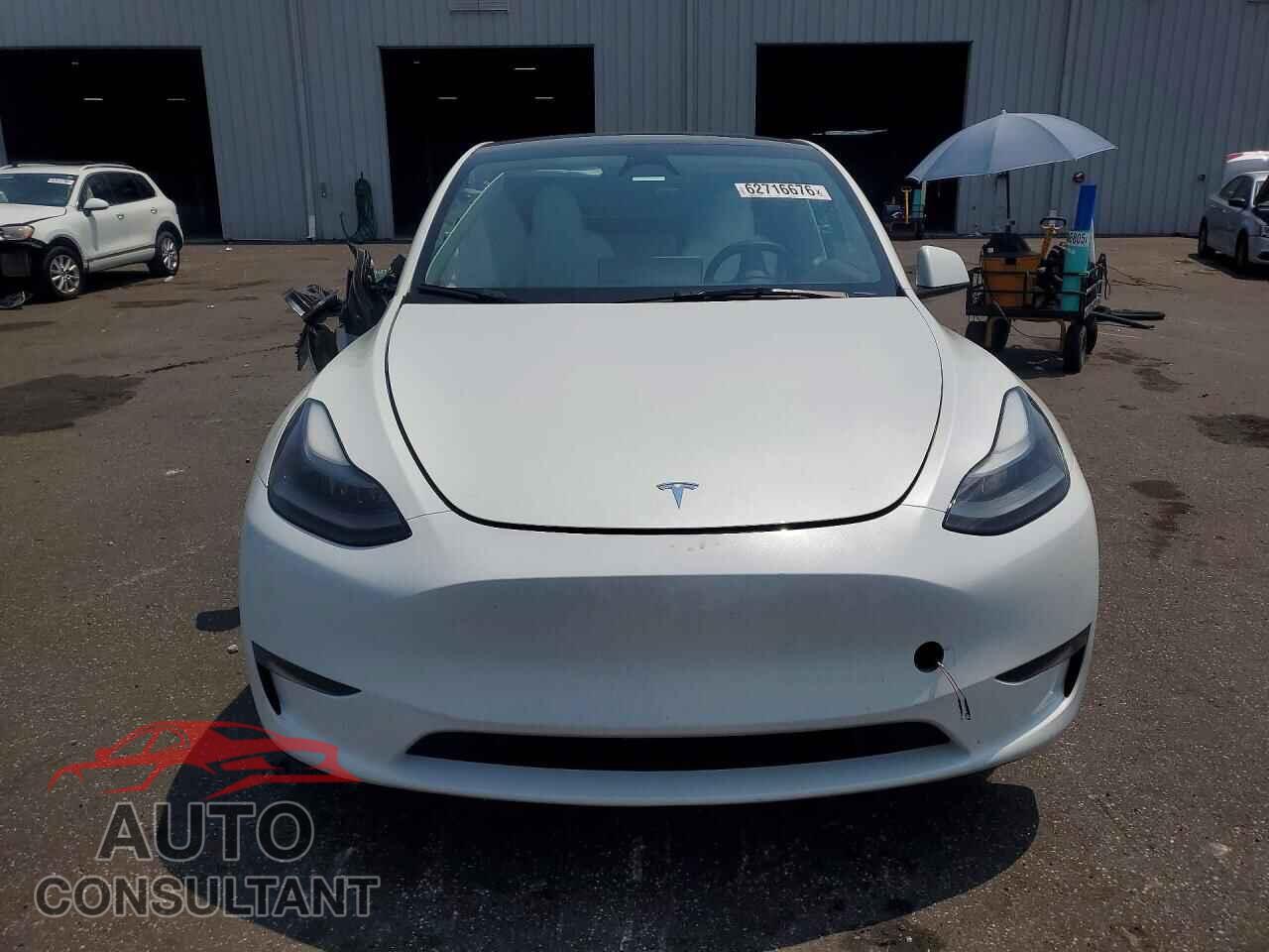 TESLA MODEL Y 2023 - 7SAYGDEF1PF833050