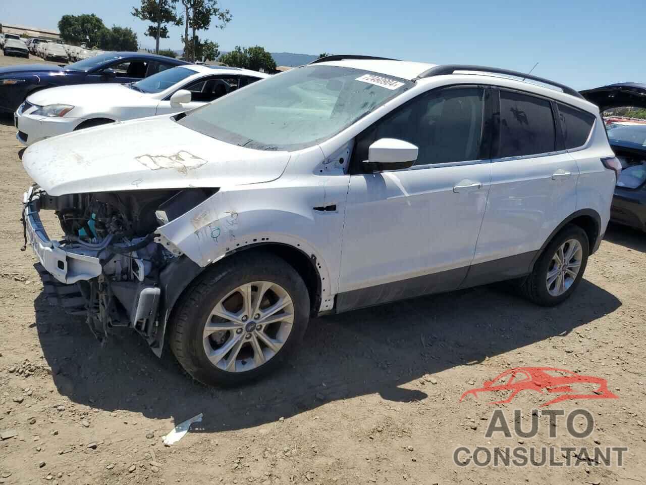 FORD ESCAPE 2018 - 1FMCU0GDXJUC11397