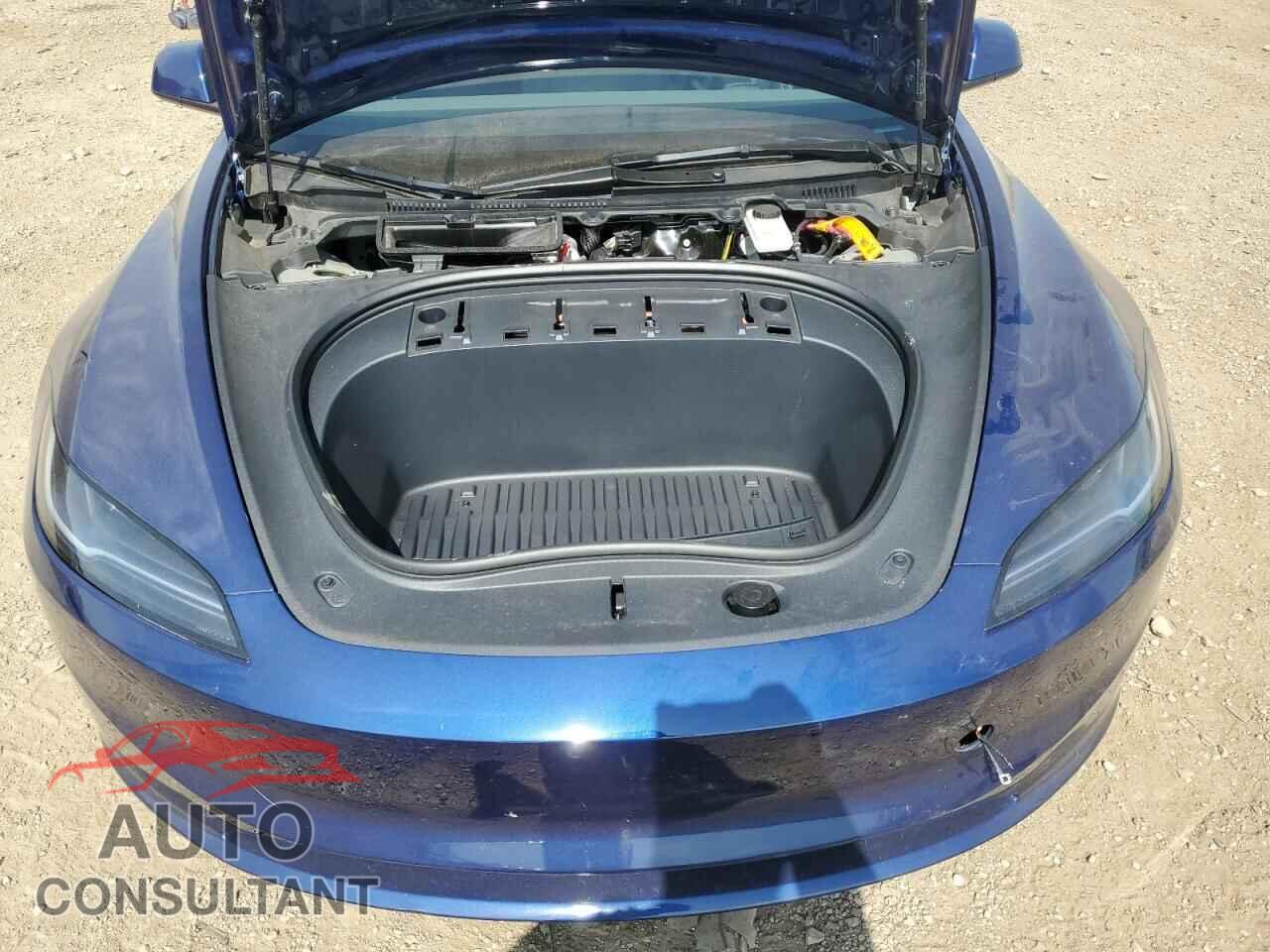 TESLA MODEL 3 2024 - 5YJ3E1EB2RF788275