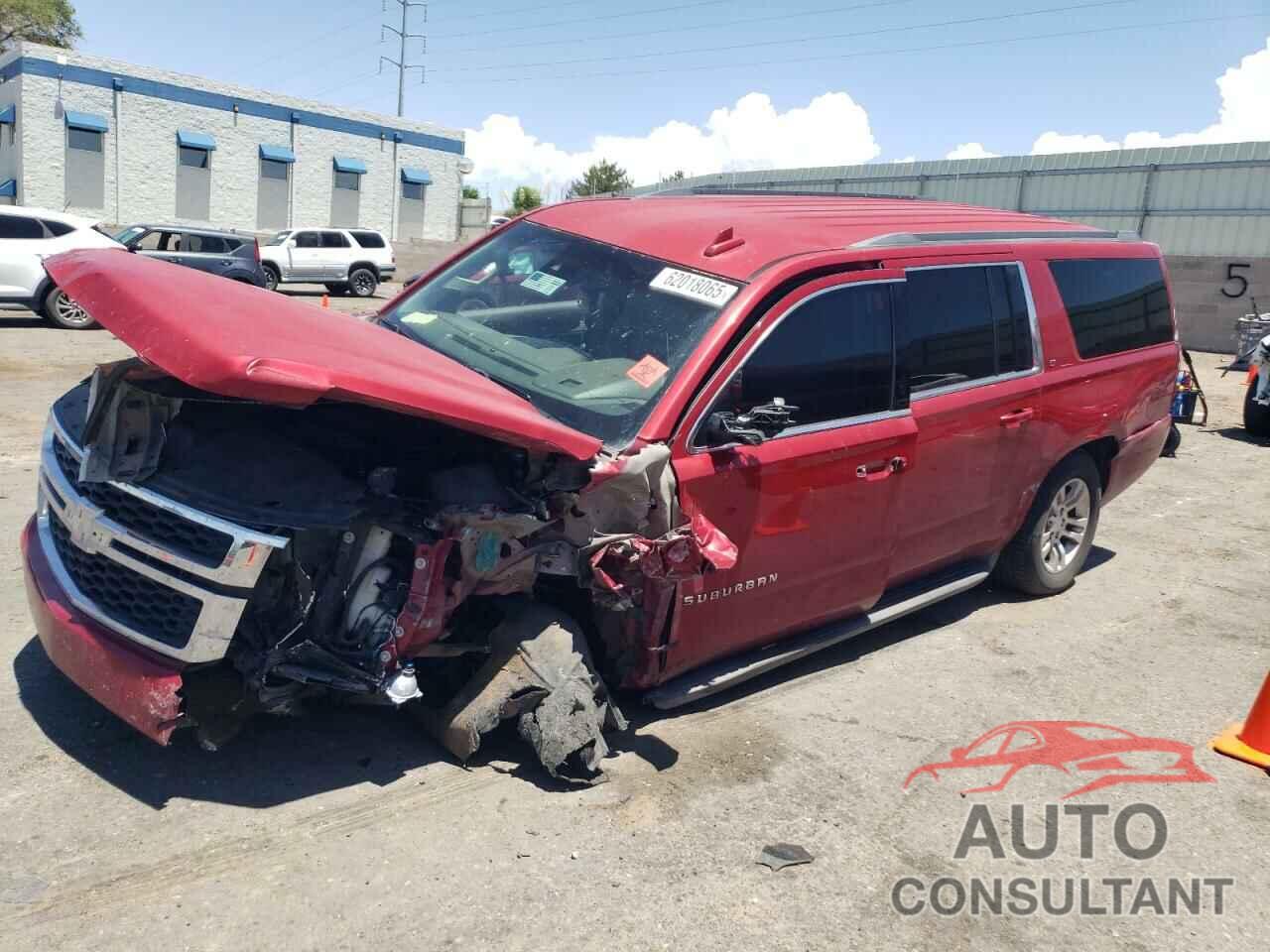CHEVROLET SUBURBAN 2015 - 1GNSKJKC9FR647752