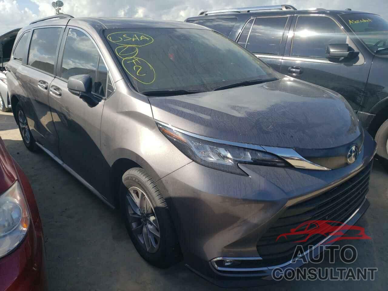 TOYOTA SIENNA 2022 - 5TDYRKEC1NS096118