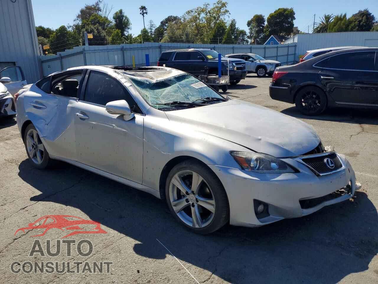 LEXUS IS 2012 - JTHBF5C24C5157554