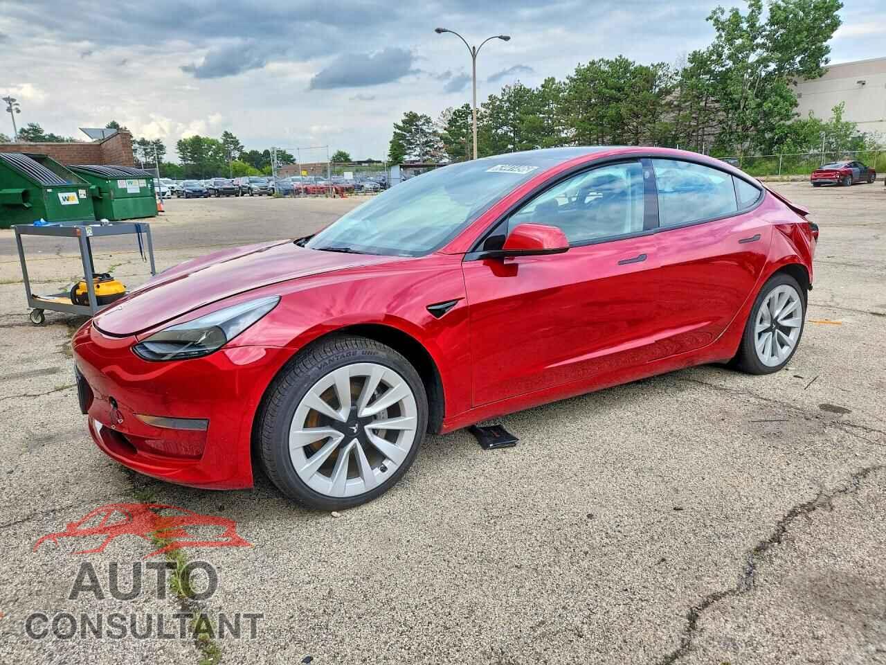 TESLA MODEL 3 2022 - 5YJ3E1EA9NF304703