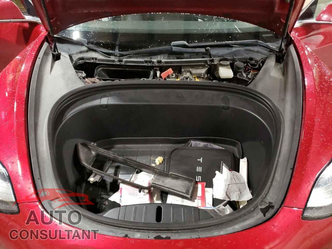 TESLA MODEL 3 2018 - 5YJ3E1EA4JF003606