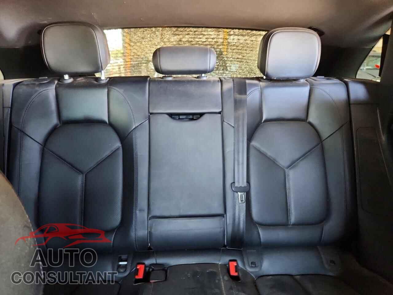 PORSCHE MACAN 2018 - WP1AB2A53JLB30731