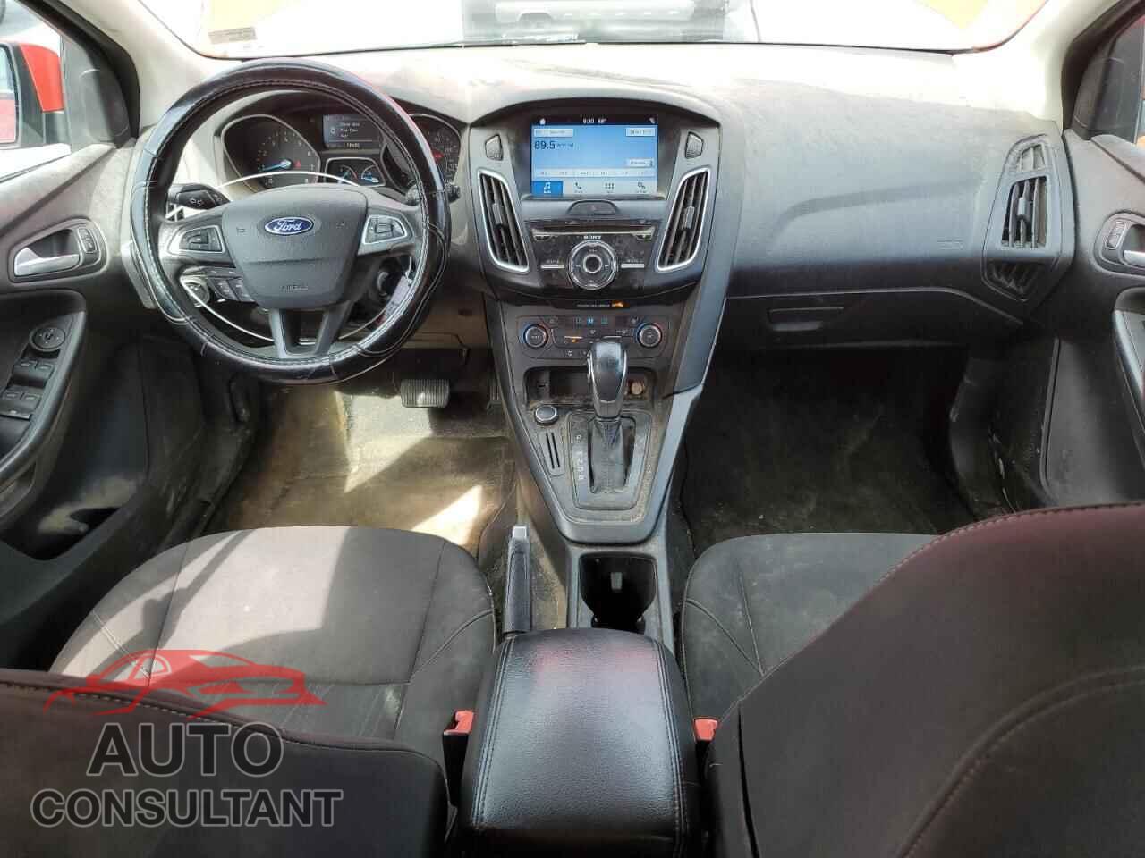 FORD FOCUS 2017 - 1FADP3M23HL225524