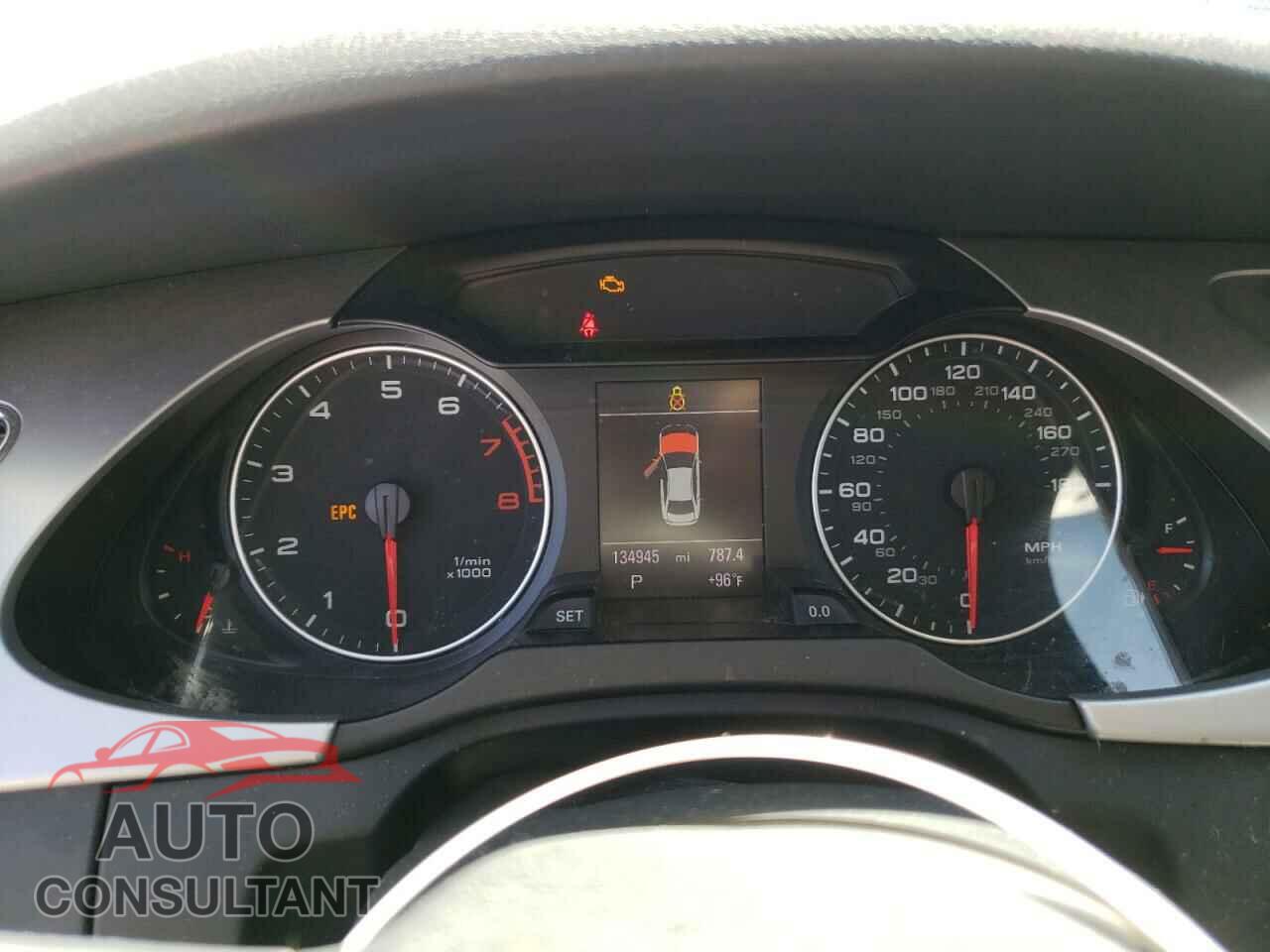 AUDI A4 2012 - WAUFFAFL8CA095631