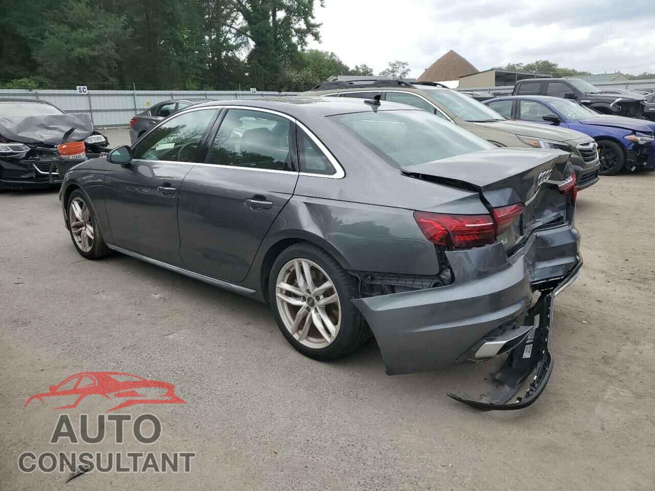 AUDI A4 2022 - WAUDAAF4XNN005051