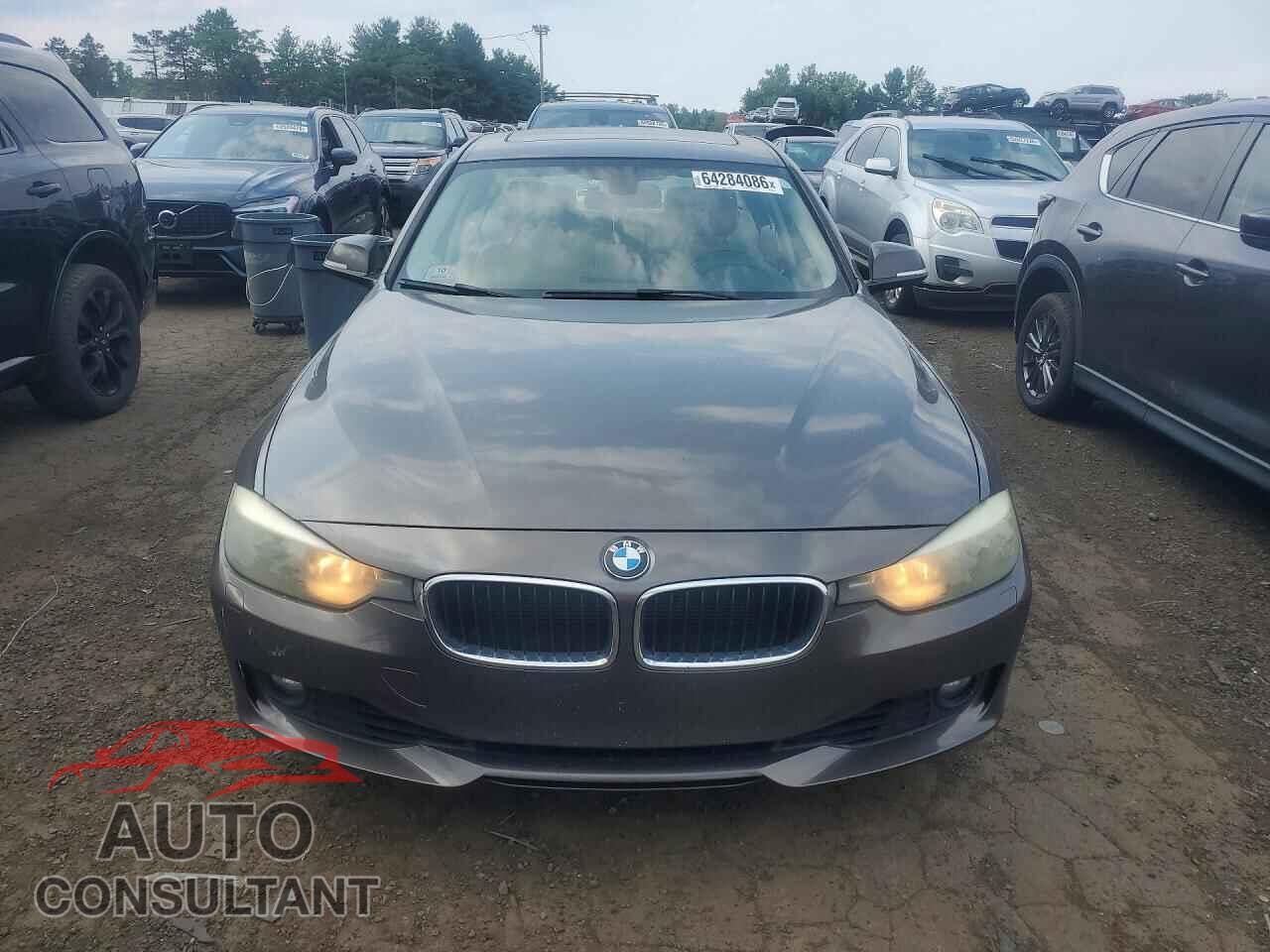 BMW 3 SERIES 2013 - WBA3B5C55DF594192