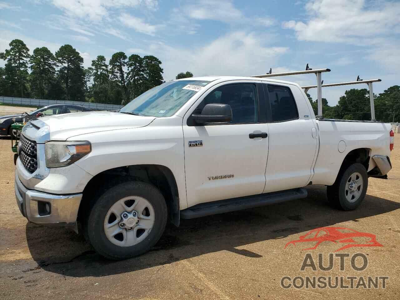 TOYOTA TUNDRA 2018 - 5TFUW5F11JX741201