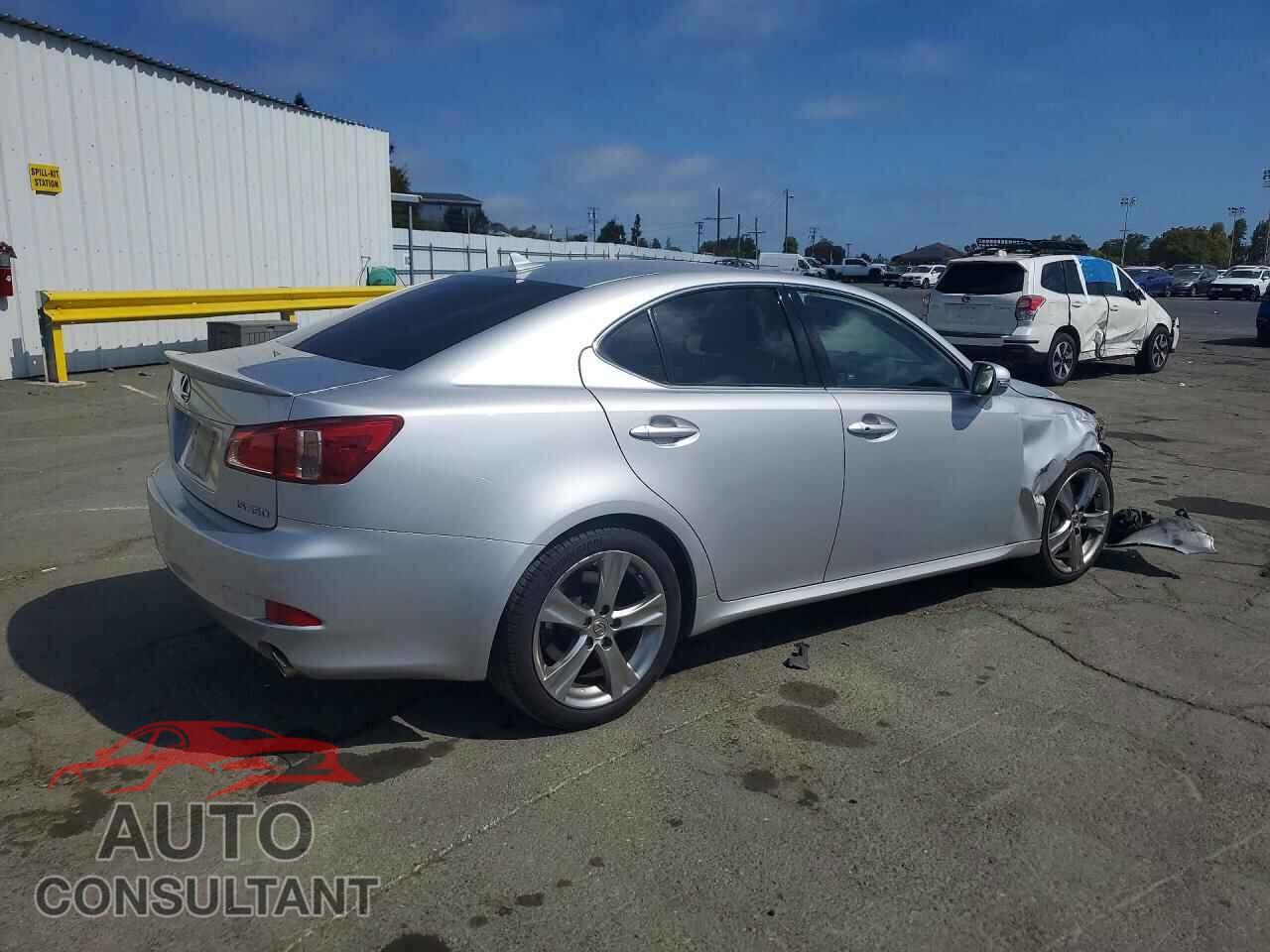 LEXUS IS 2011 - JTHBE5C25B5025386
