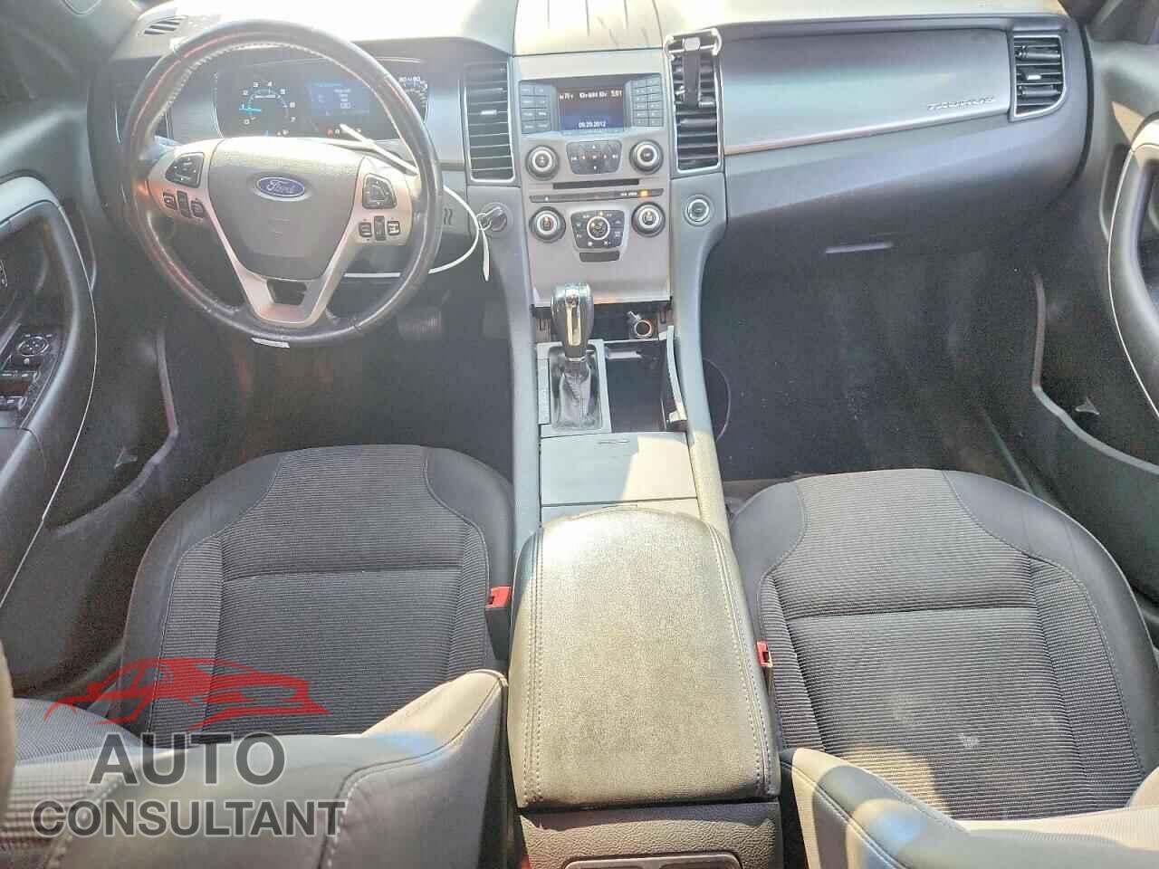 FORD TAURUS 2013 - 1FAHP2E83DG222124