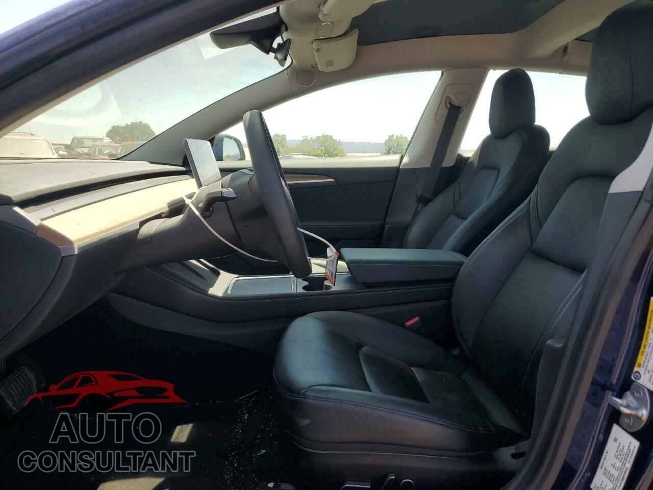 TESLA MODEL 3 2021 - 5YJ3E1EA8MF986231