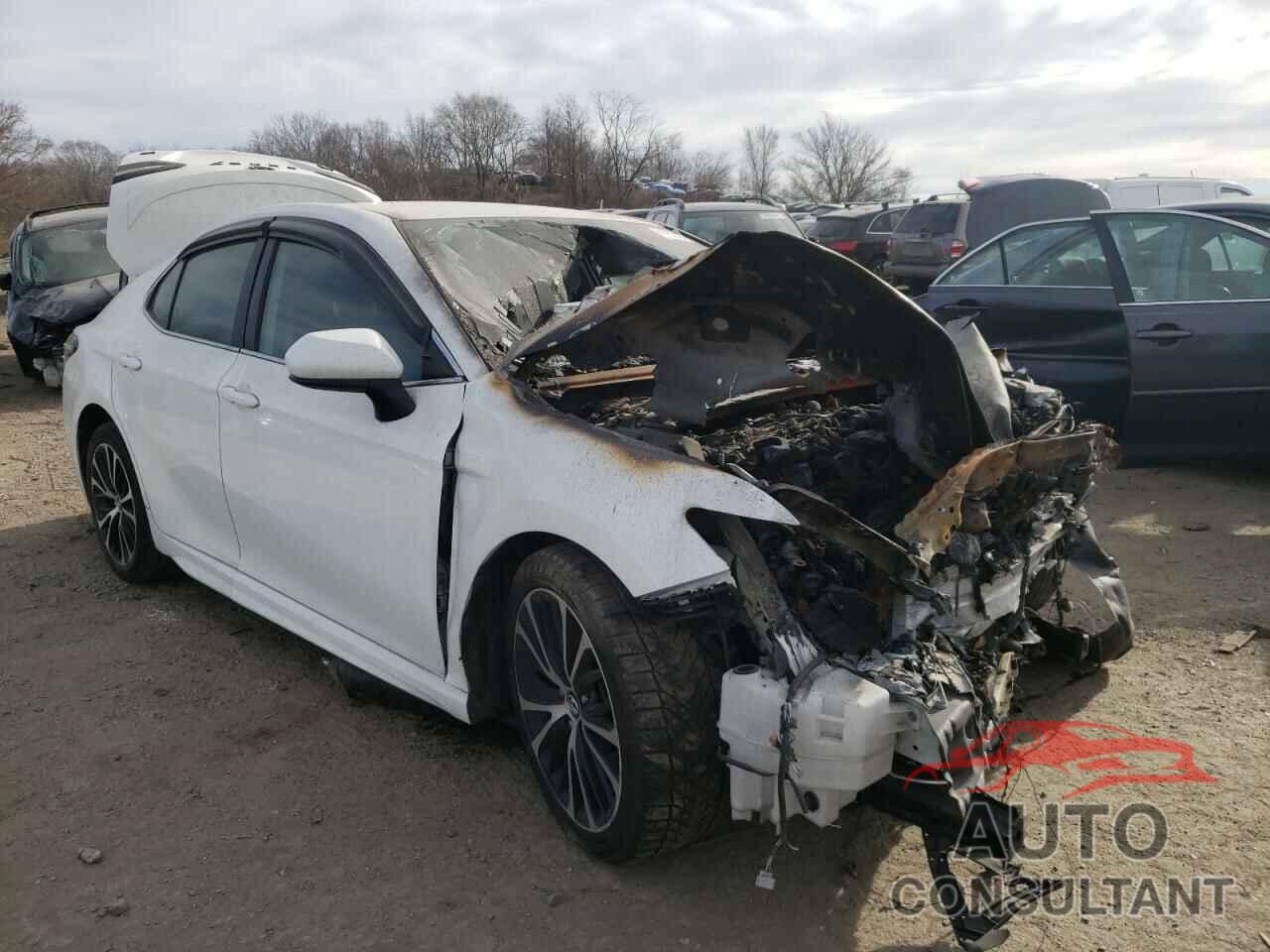 TOYOTA CAMRY 2020 - 4T1G11AK0LU911908