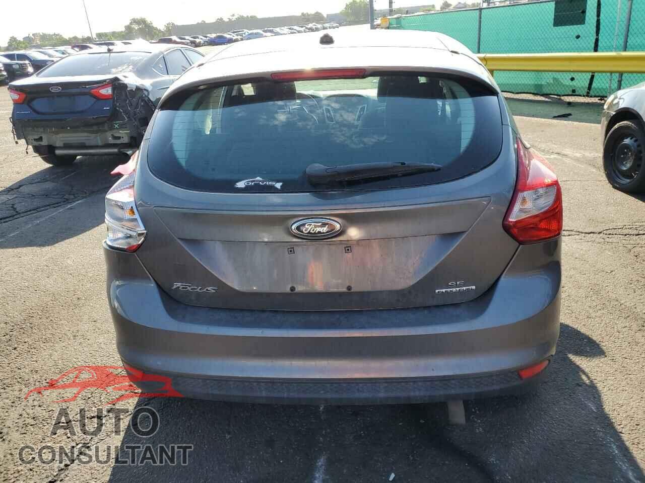 FORD FOCUS 2012 - 1FAHP3K22CL435531