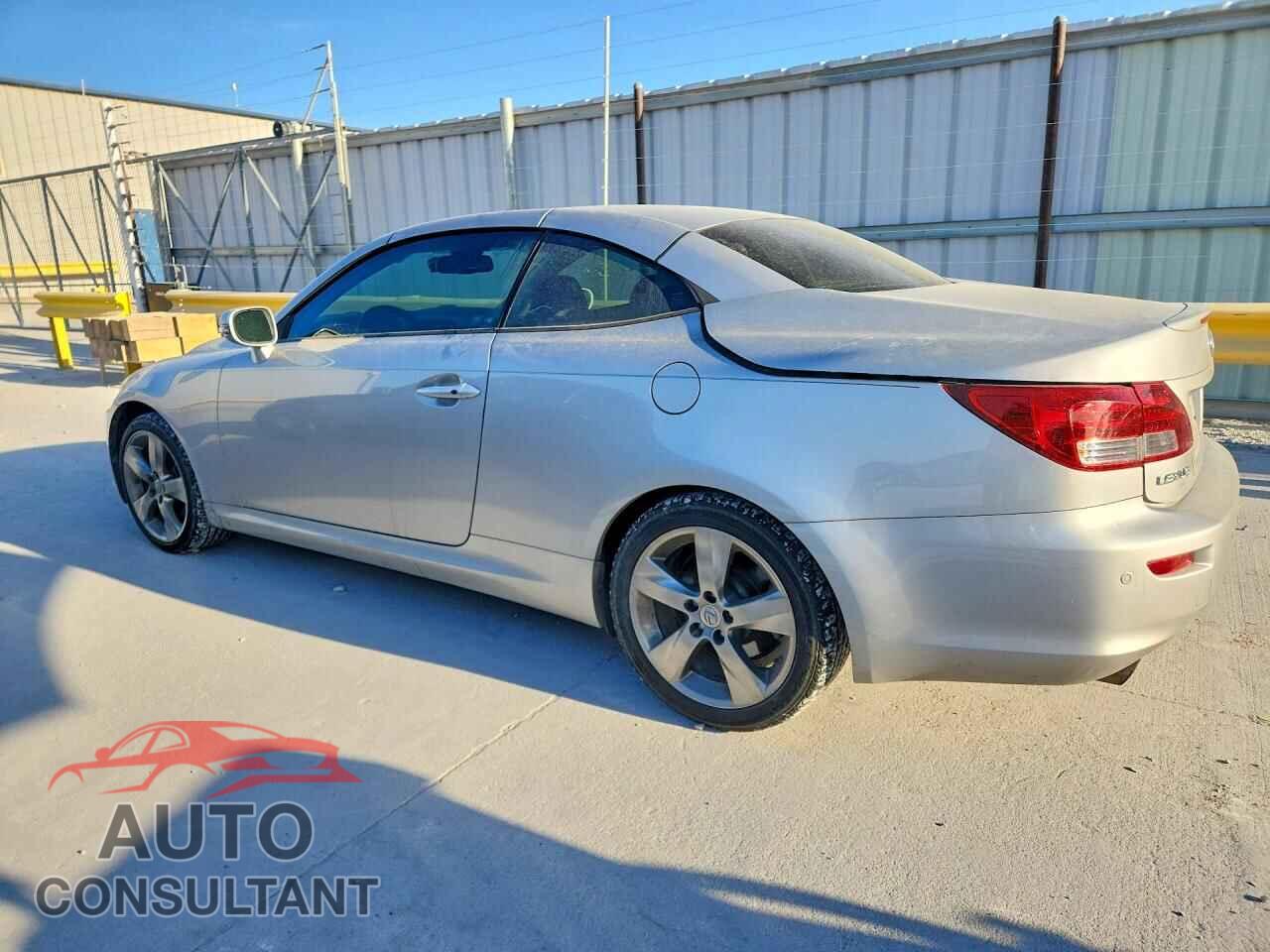 LEXUS IS 2010 - JTHFF2C24A2506579