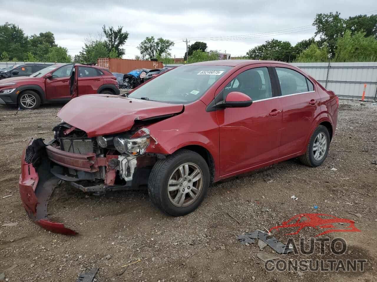 CHEVROLET SONIC 2013 - 1G1JC5SH1D4247482