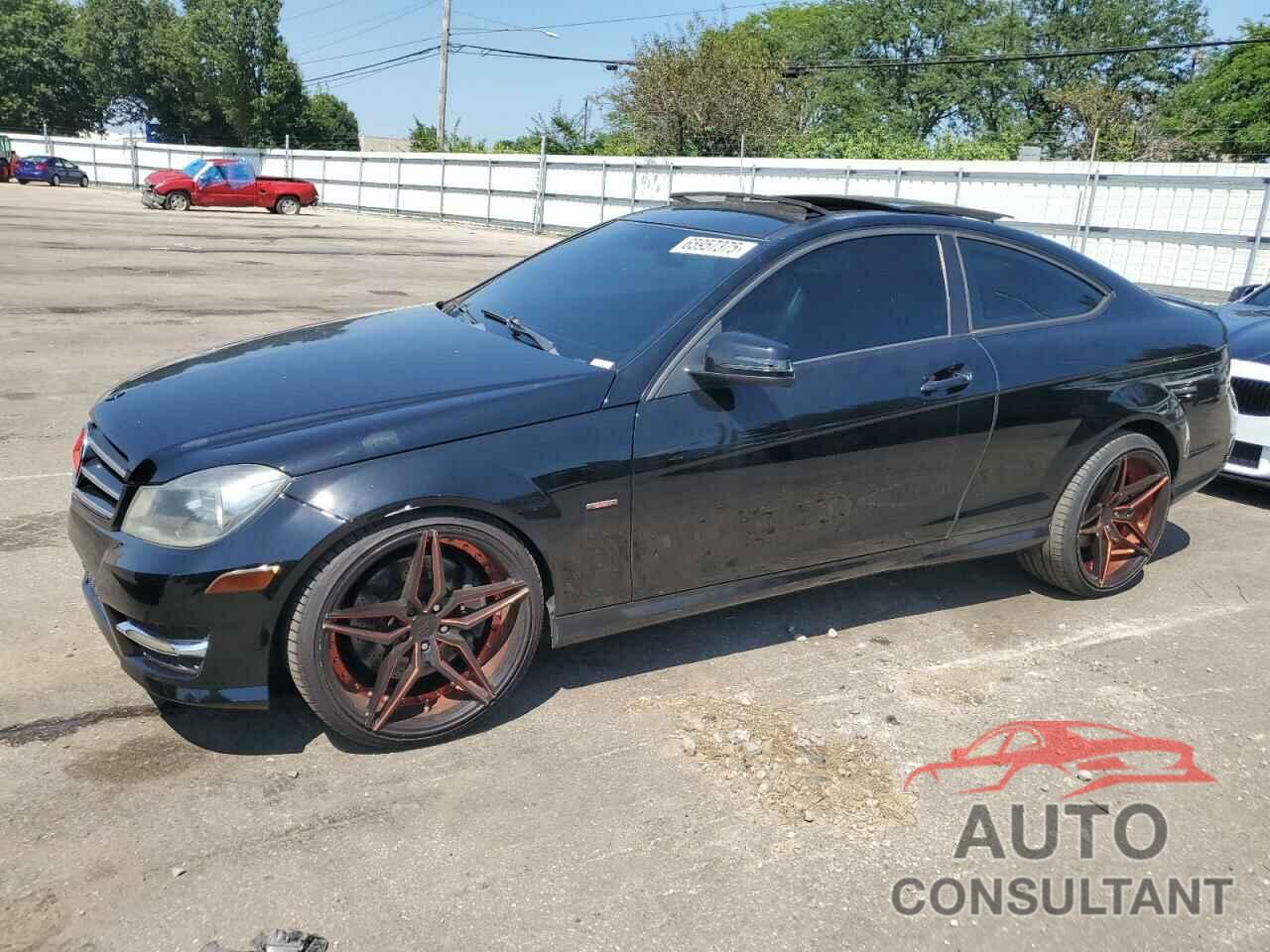 MERCEDES-BENZ C-CLASS 2013 - WDDGJ4HB2DF949082