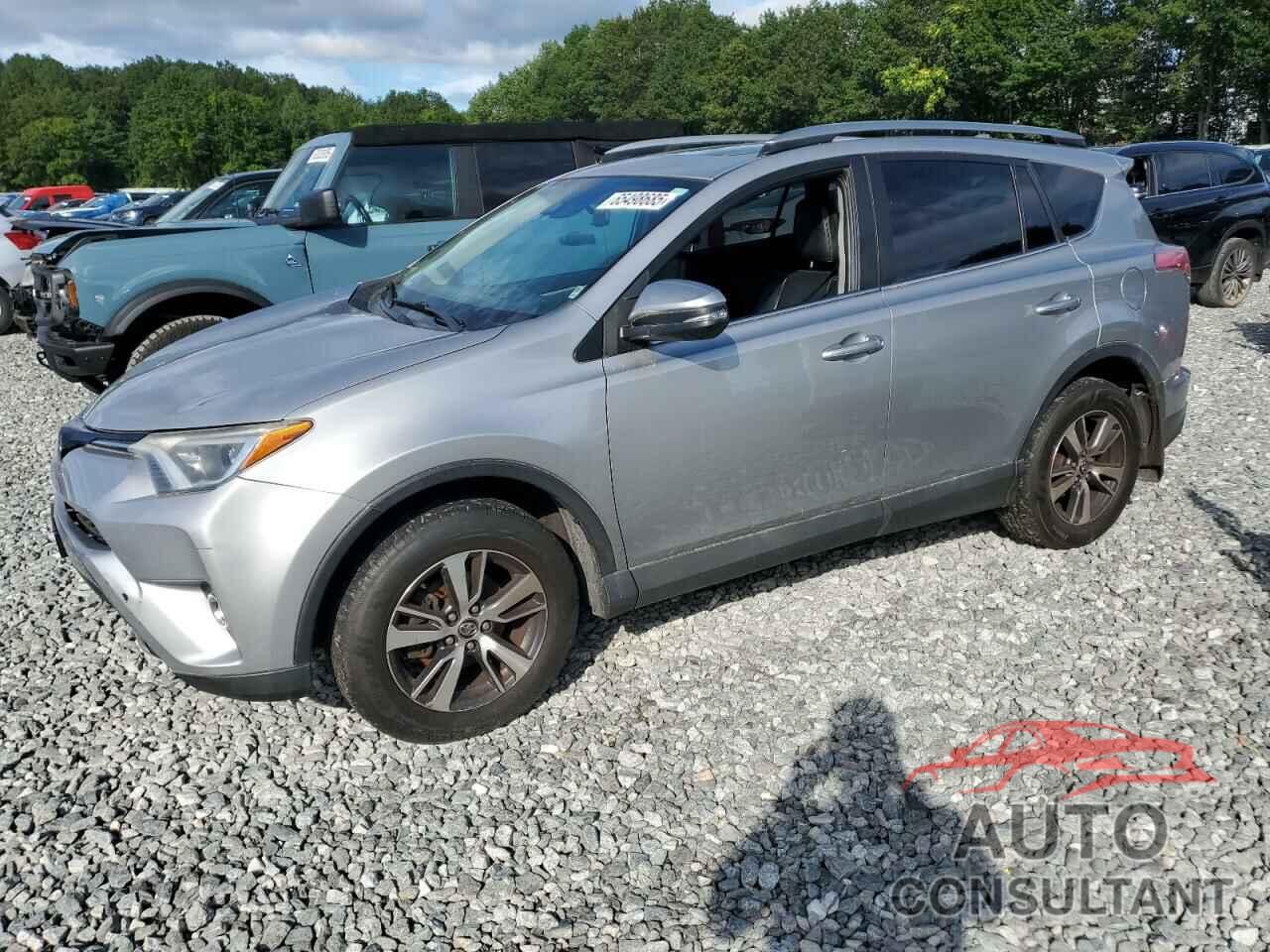 TOYOTA RAV4 2018 - 2T3RFREV6JW727753