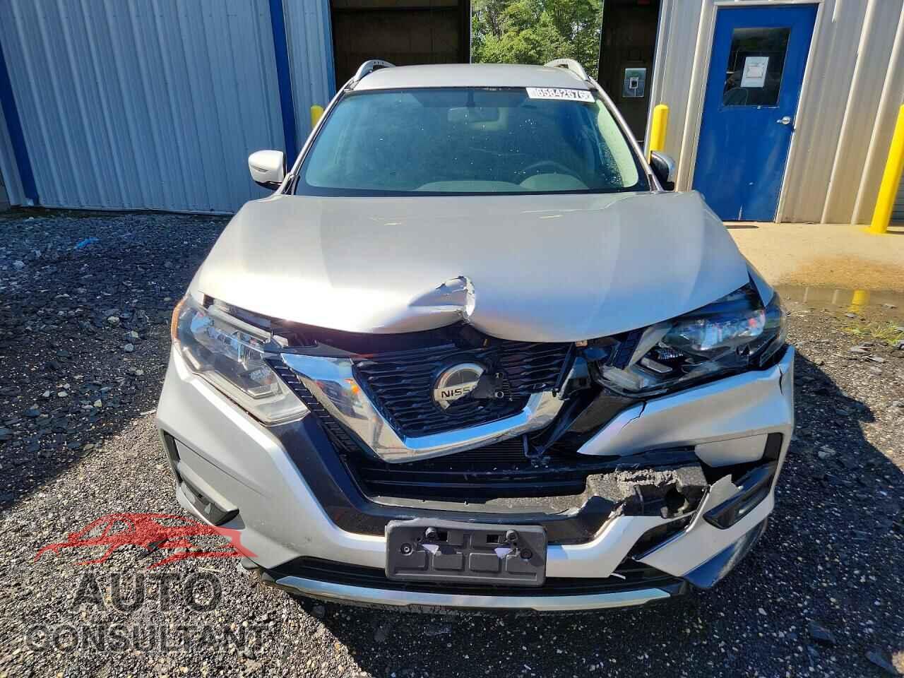 NISSAN ROGUE 2018 - KNMAT2MT8JP510570