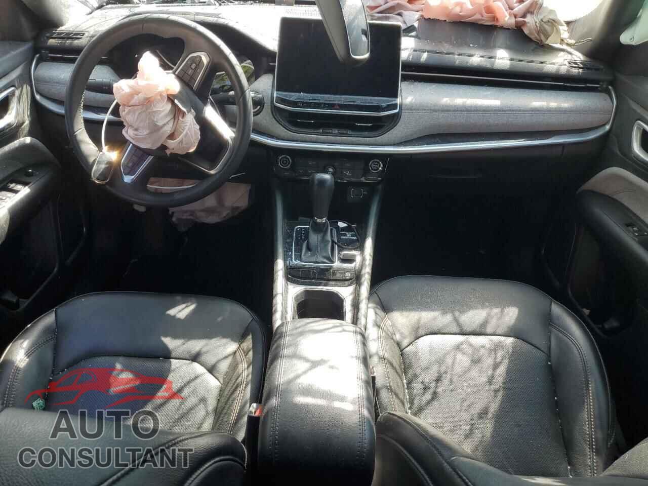 JEEP COMPASS 2023 - 3C4NJDFN8PT563002