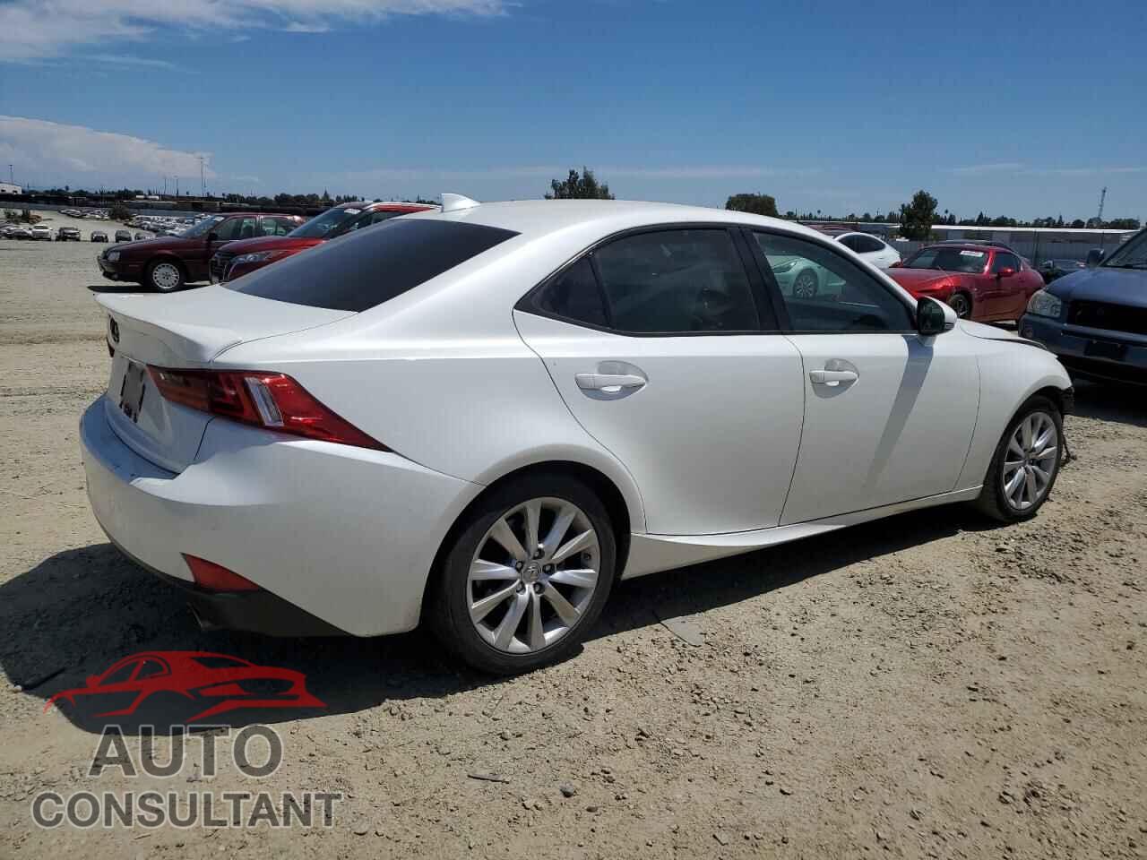 LEXUS IS 2014 - JTHBF1D21E5024759