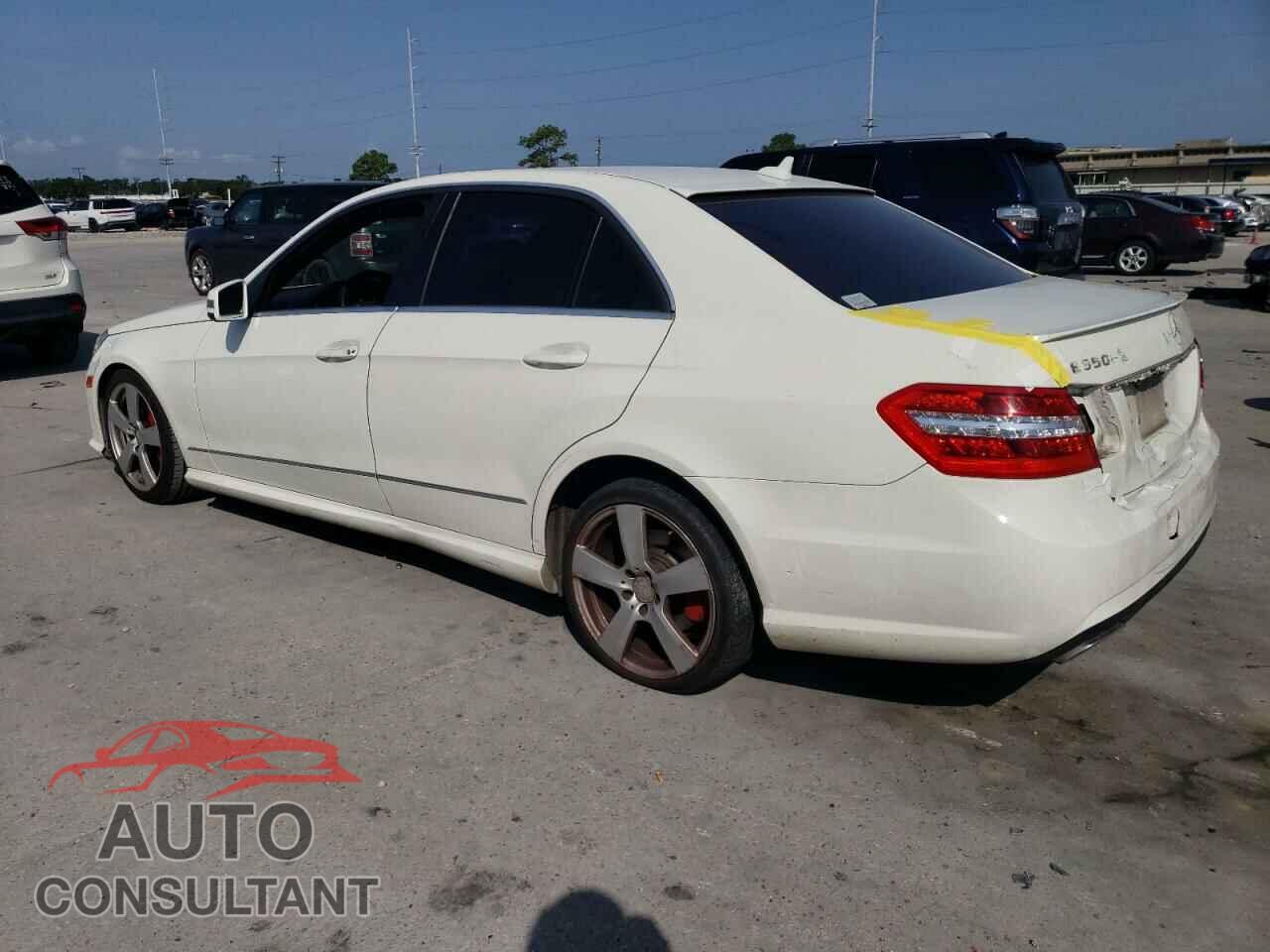MERCEDES-BENZ E-CLASS 2011 - WDDHF5GB2BA388728