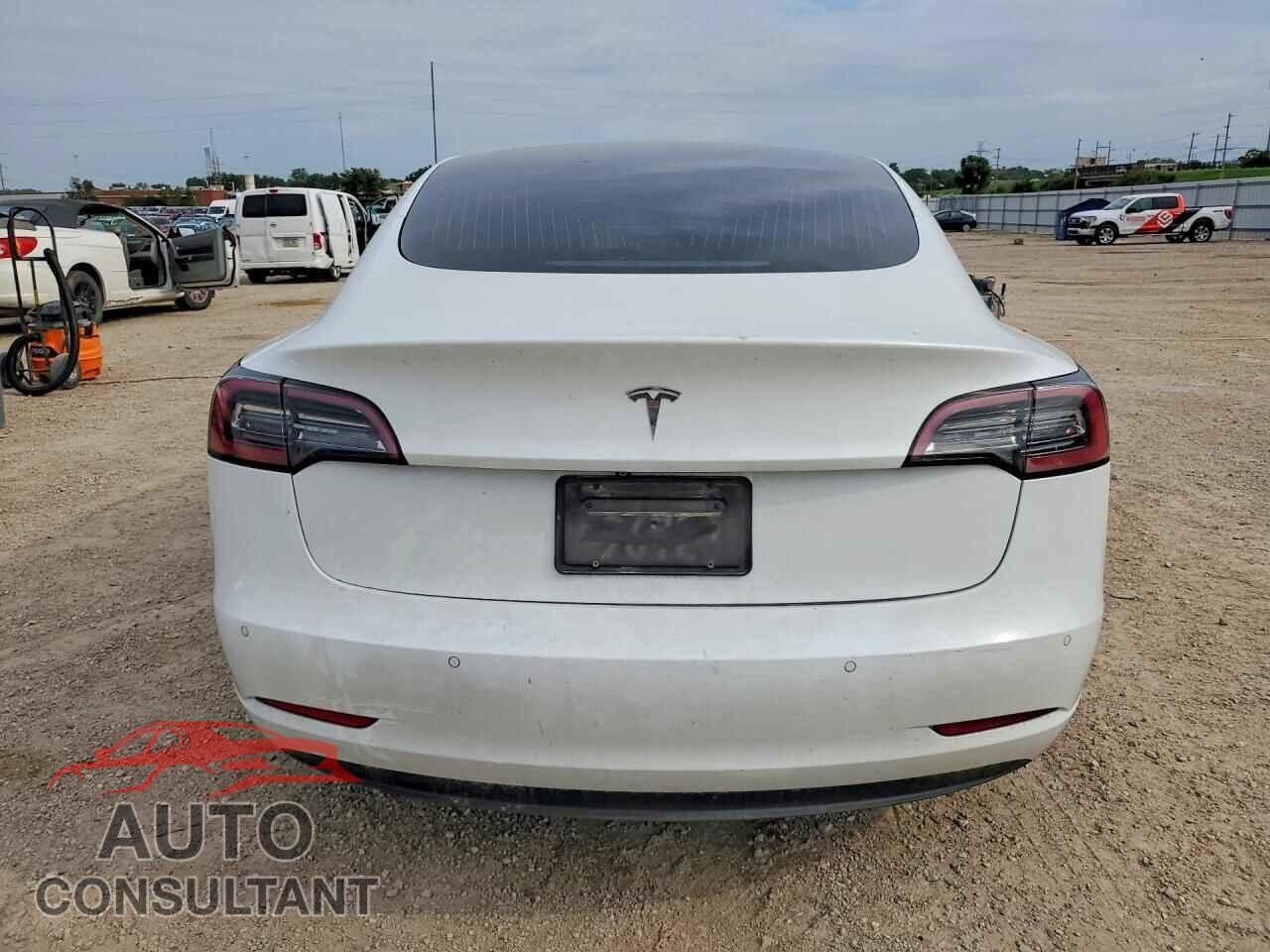 TESLA MODEL 3 2019 - 5YJ3E1EA3KF508005