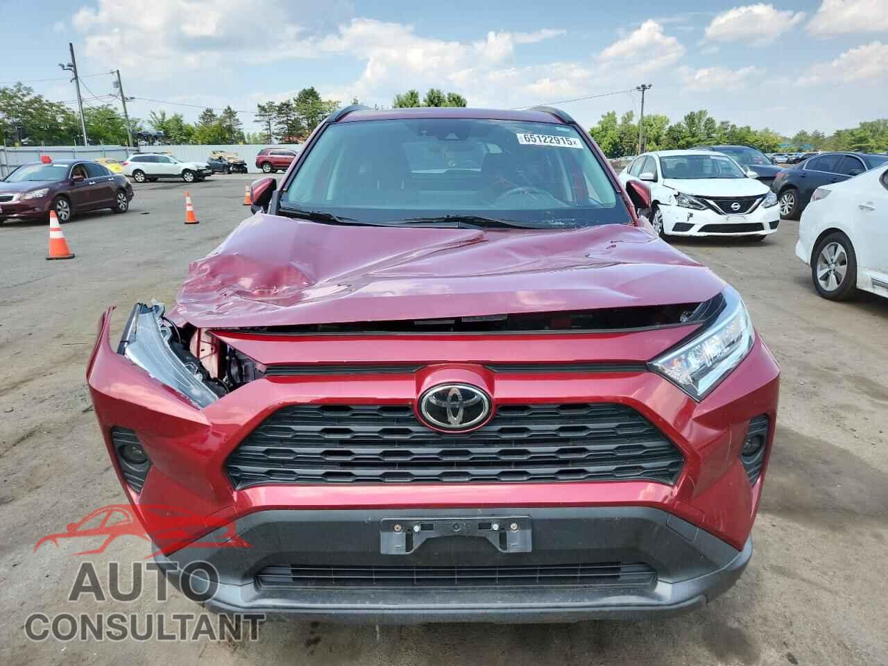TOYOTA RAV4 2019 - JTMP1RFV2KD036240