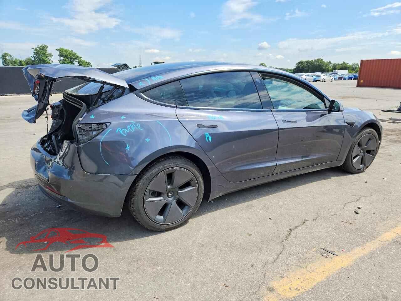 TESLA MODEL 3 2023 - 5YJ3E1EA3PF498051