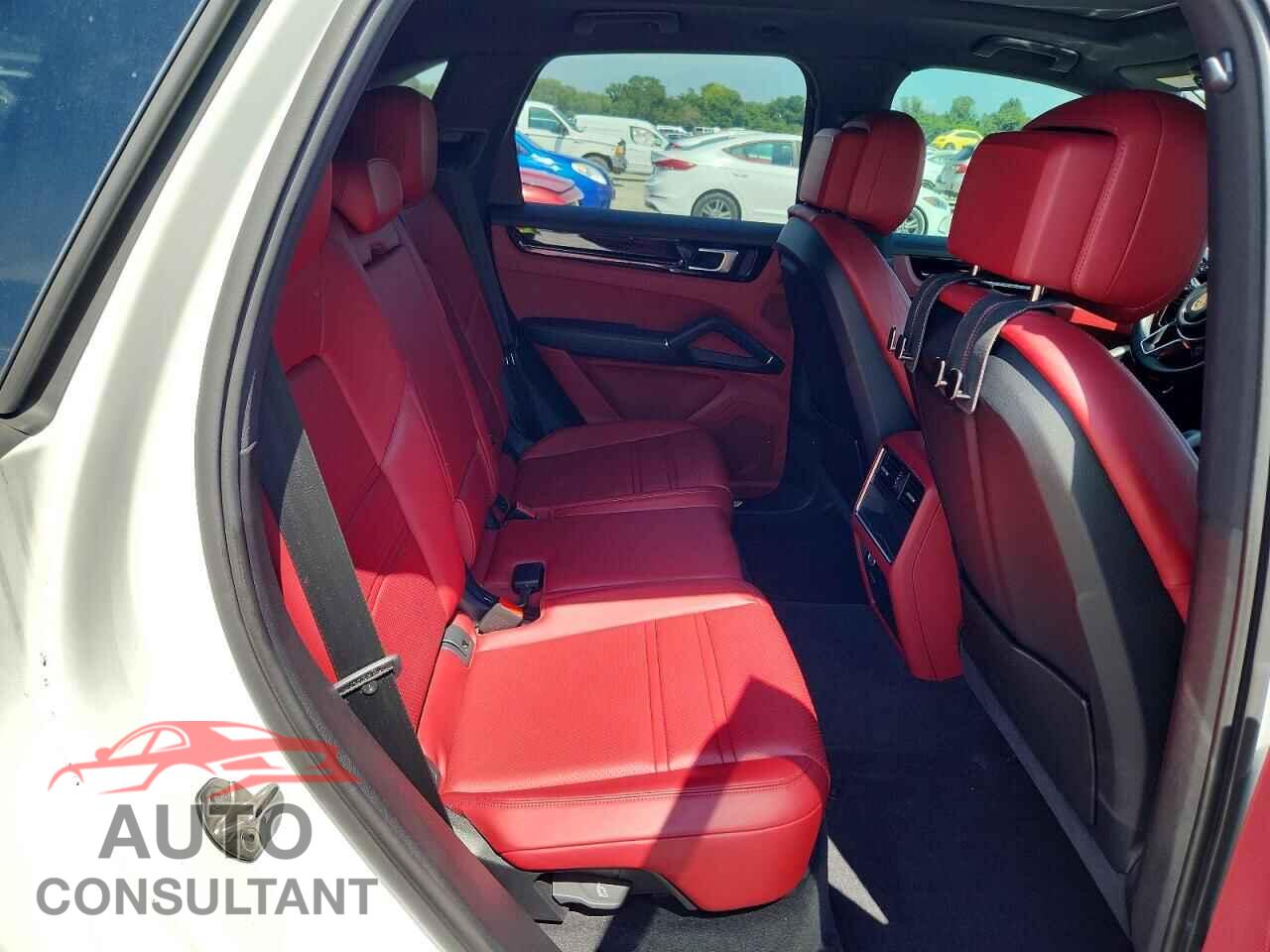 PORSCHE CAYENNE 2023 - WP1AA2AY9PDA08178