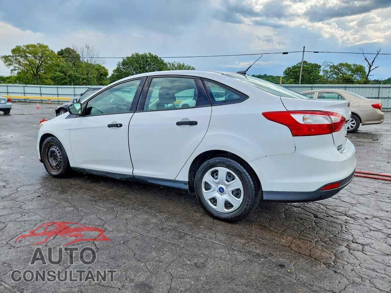 FORD FOCUS 2012 - 1FAHP3E28CL344579