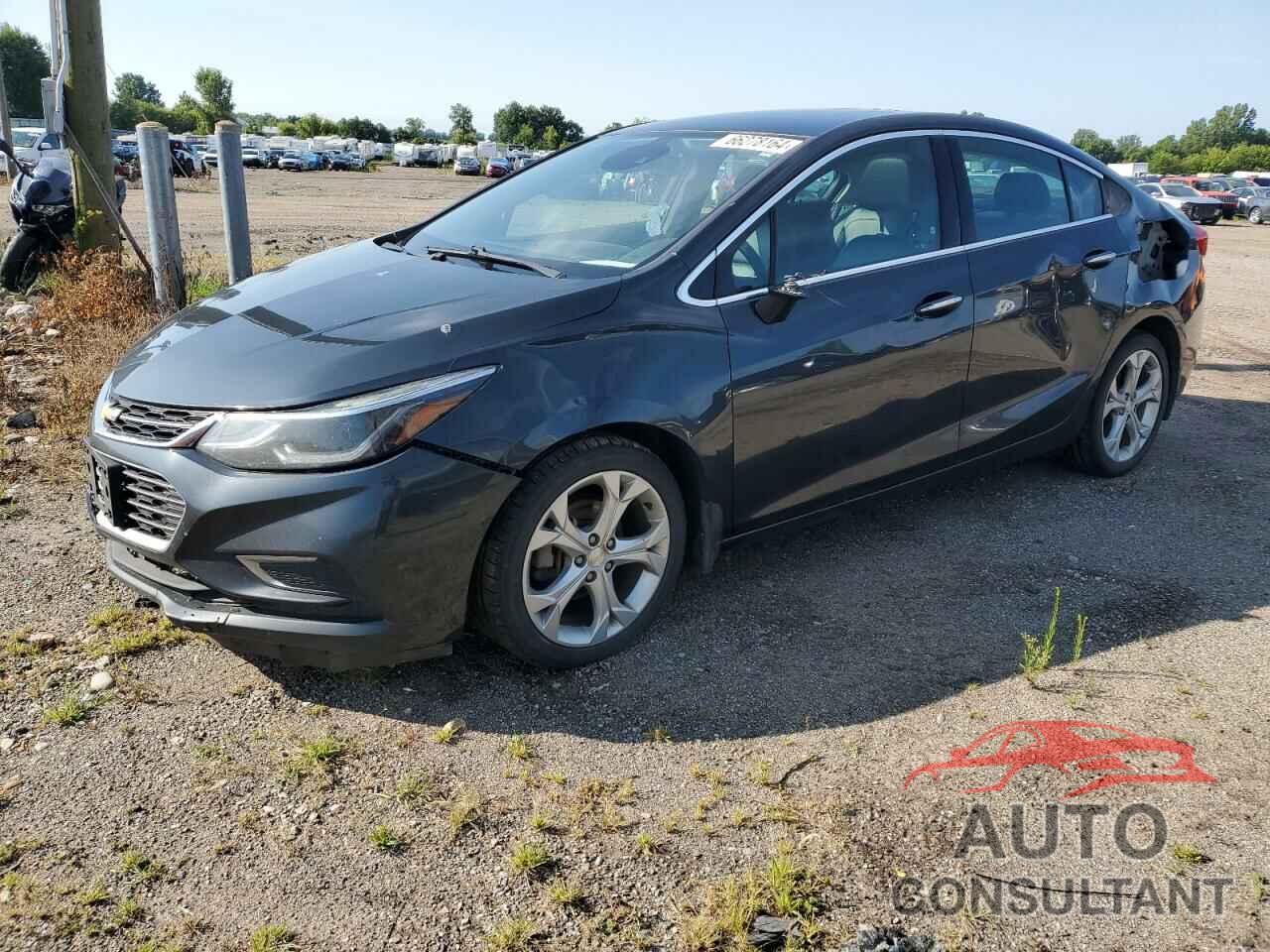 CHEVROLET CRUZE 2018 - 1G1BF5SM2J7108268